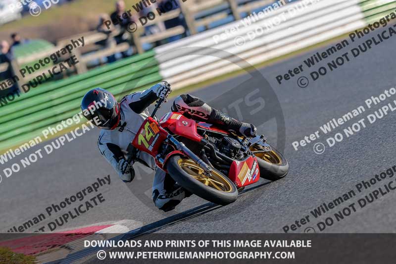 PJ Motorsport Photography 2018;enduro digital images;event digital images;eventdigitalimages;mallory park;mallory park photographs;mallory park trackday;mallory park trackday photographs;no limits trackdays;peter wileman photography;racing digital images;trackday digital images;trackday photos